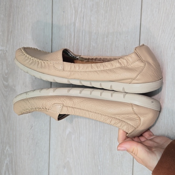 SAS Women Leather Loafer Slip on shoes sz 9M - Picture 7 of 11